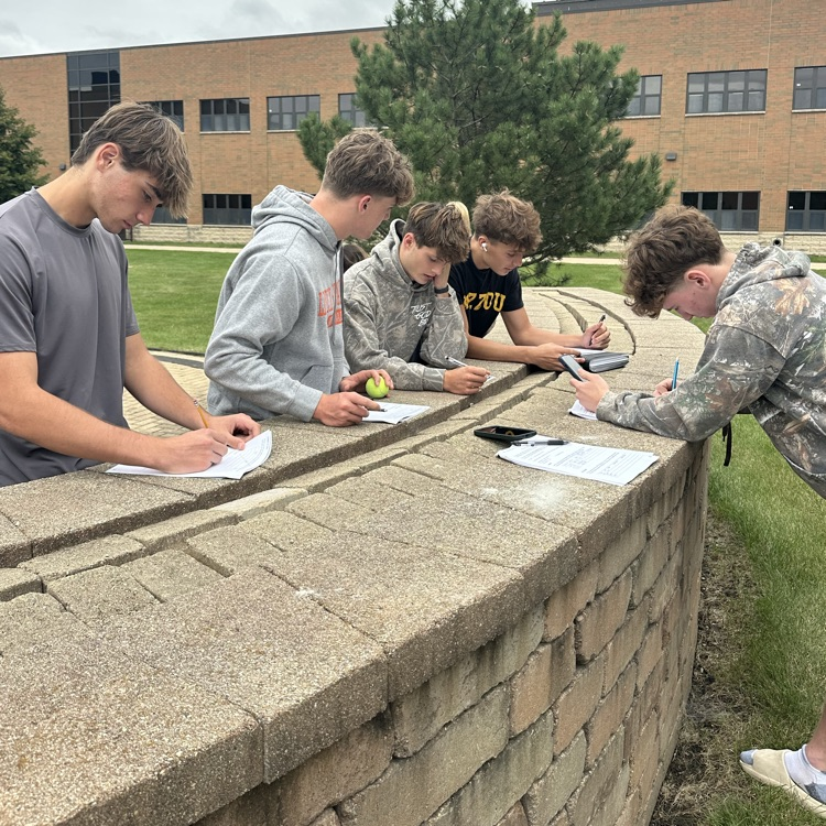 students working on science lab
