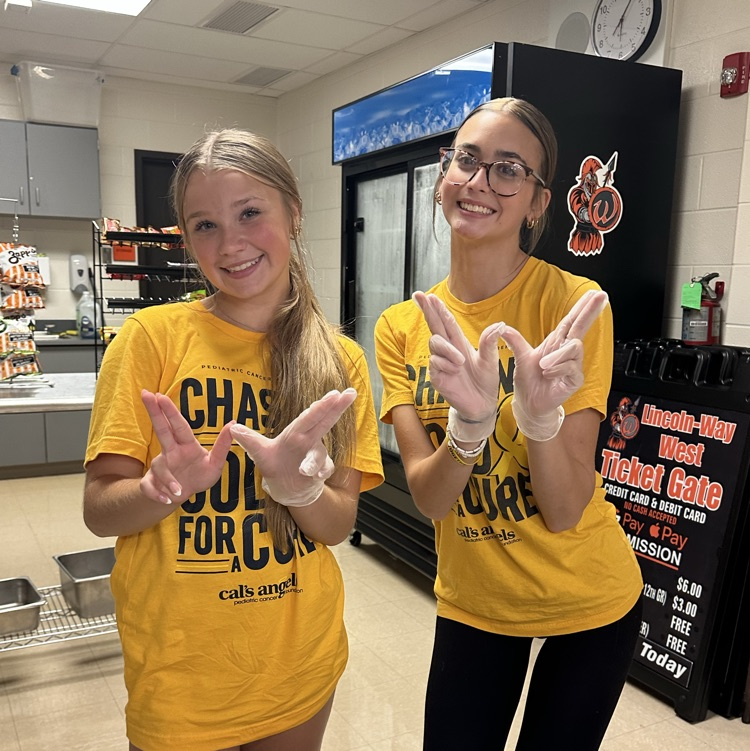 students at the concession stand