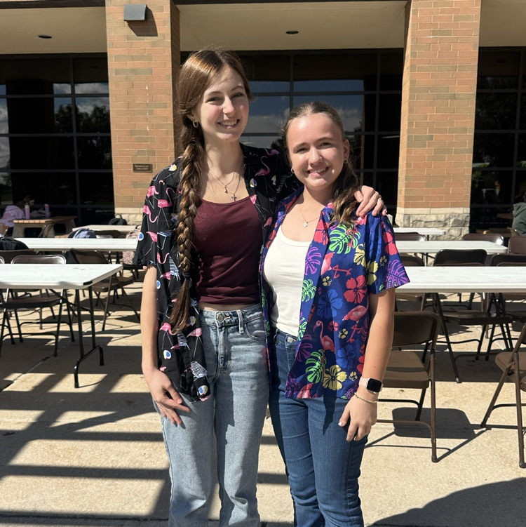 students outside for lunch
