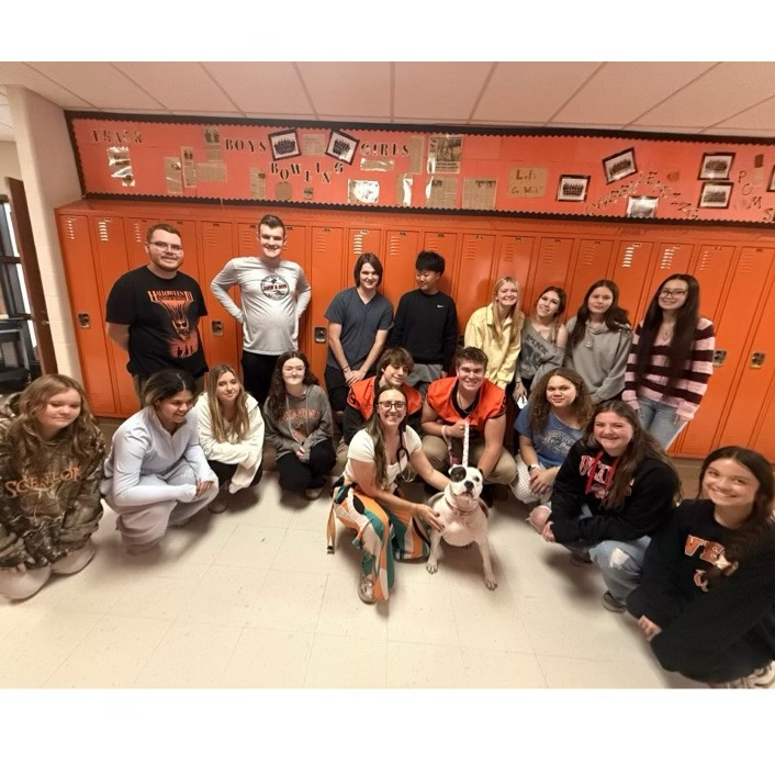 class of students posing for a photo