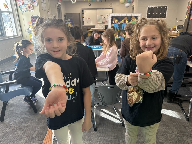 Hyatt peer buddies creating friendship bracelets and making a snack together! We love to celebrate the gift of friendship this season, and all through the year! 