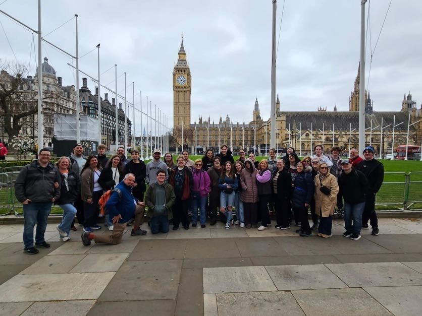 Group of students standing in front of Big Ben in London