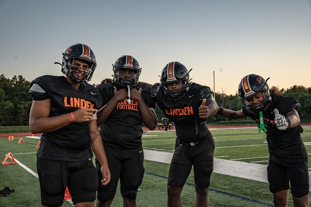 linden tigers football players