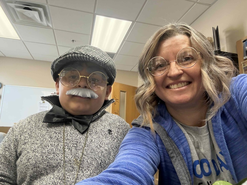 Students Celebrating the 100th Day of School