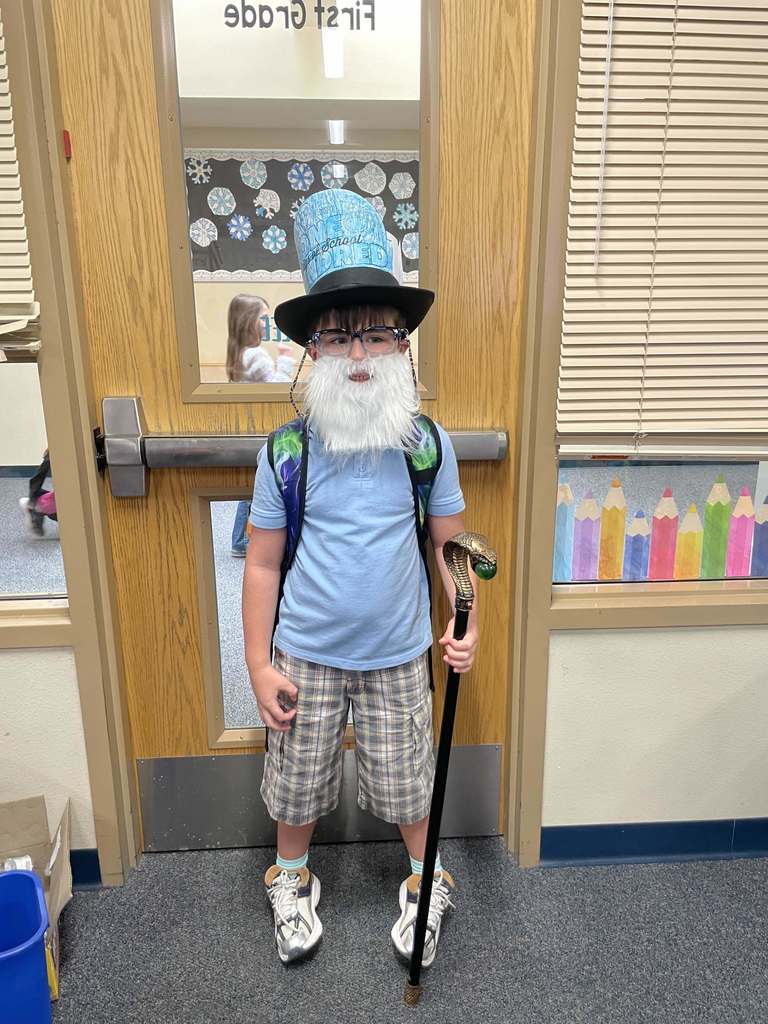 Students Celebrating the 100th Day of School