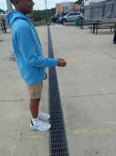 FHSA 7th grade science students put their measuring skills and metric conversions to the test during a hands-on lab exploring kinetic energy! ⚡🔬