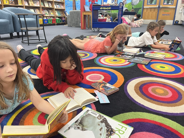 students reading