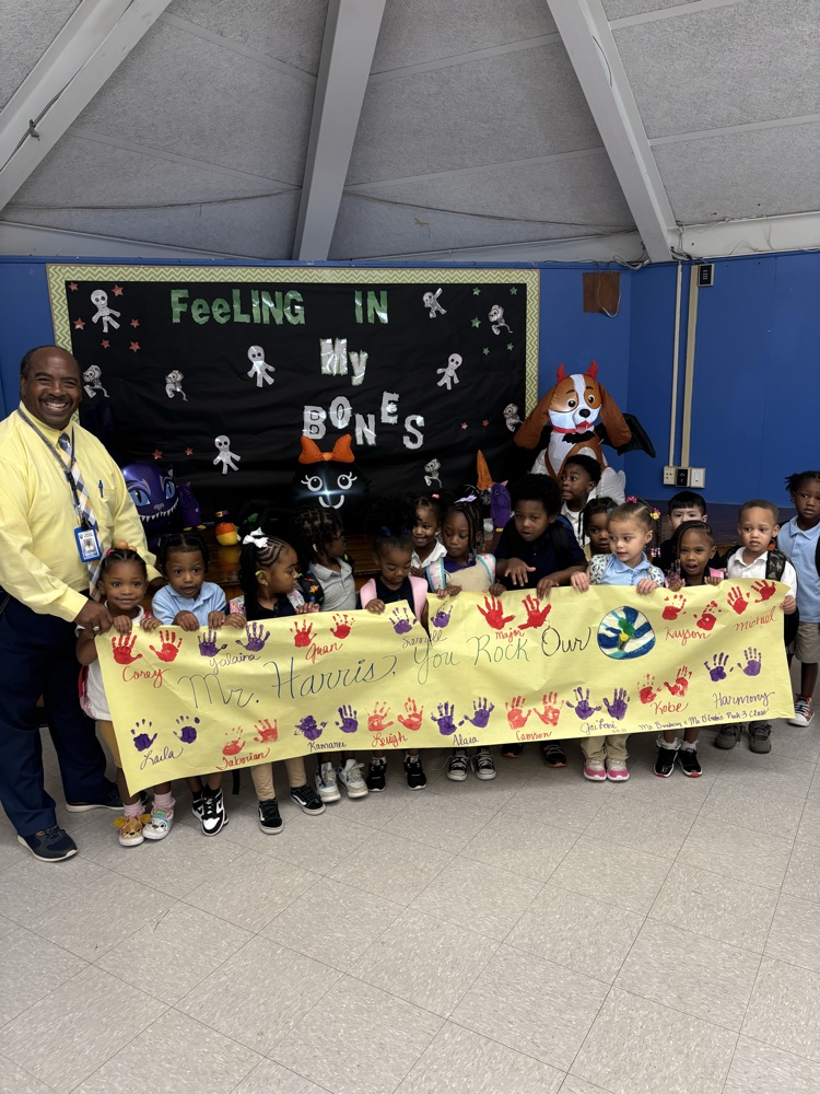 Photo time with our wonderful Principal!