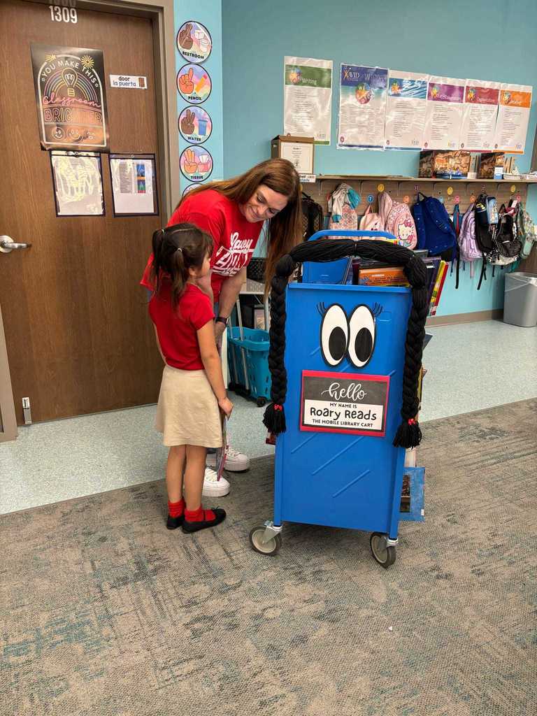 Library Mobile Cart Visit to 1st Grade