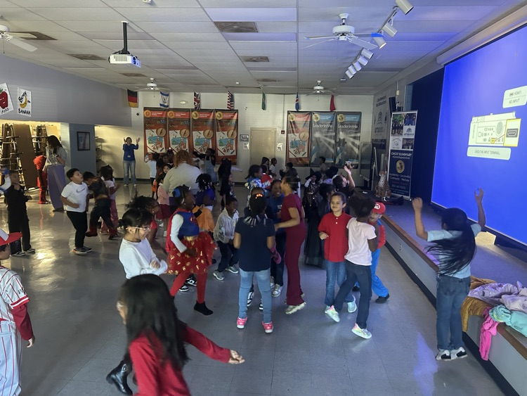 CHEERFUL CHEETAHS incentive dance party