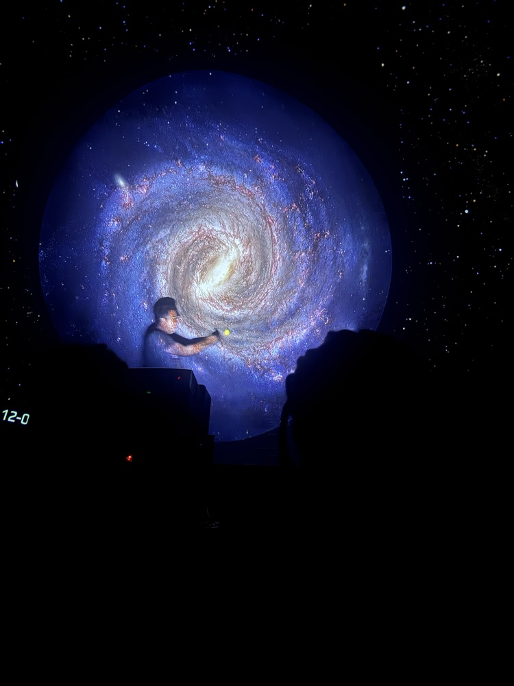 3rd grade planetarium visit