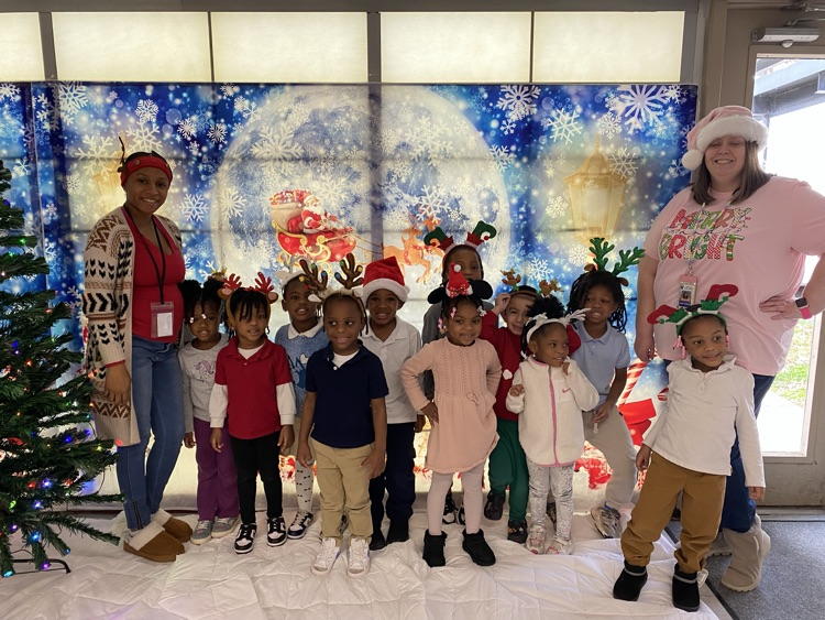 Holiday hats & headgear!