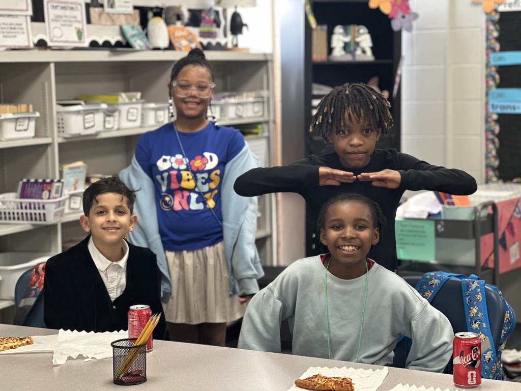 students being rewarded for reading in the rock