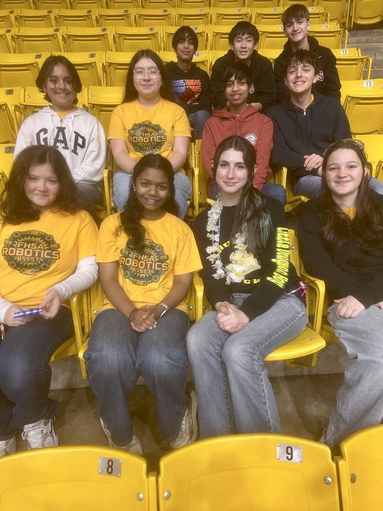 Good luck to two of our middle school robotics teams today, The Clankers and Type Shift! They are competing in the State Robotics Tournament in Russellville! Go Eagles! 🦅 🦅💚💛💚🦅🦅