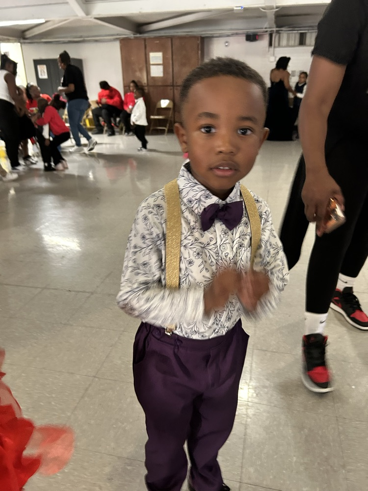 Romine ECC Sneaker Ball 2025