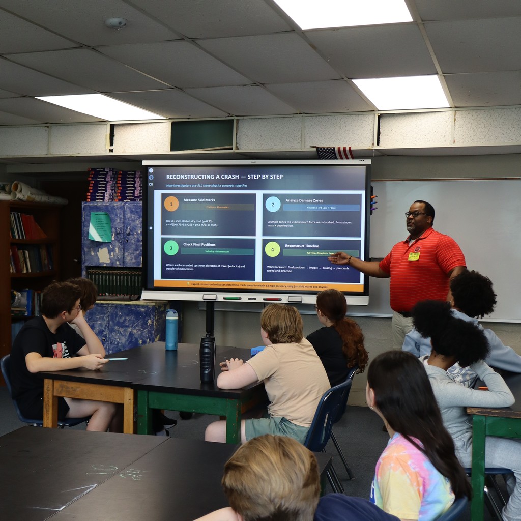 Sgt. Scott presenting to physical science students