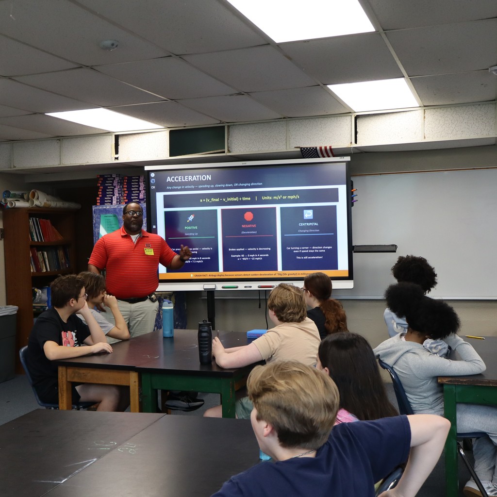 Sgt. Scott presenting to physical science students