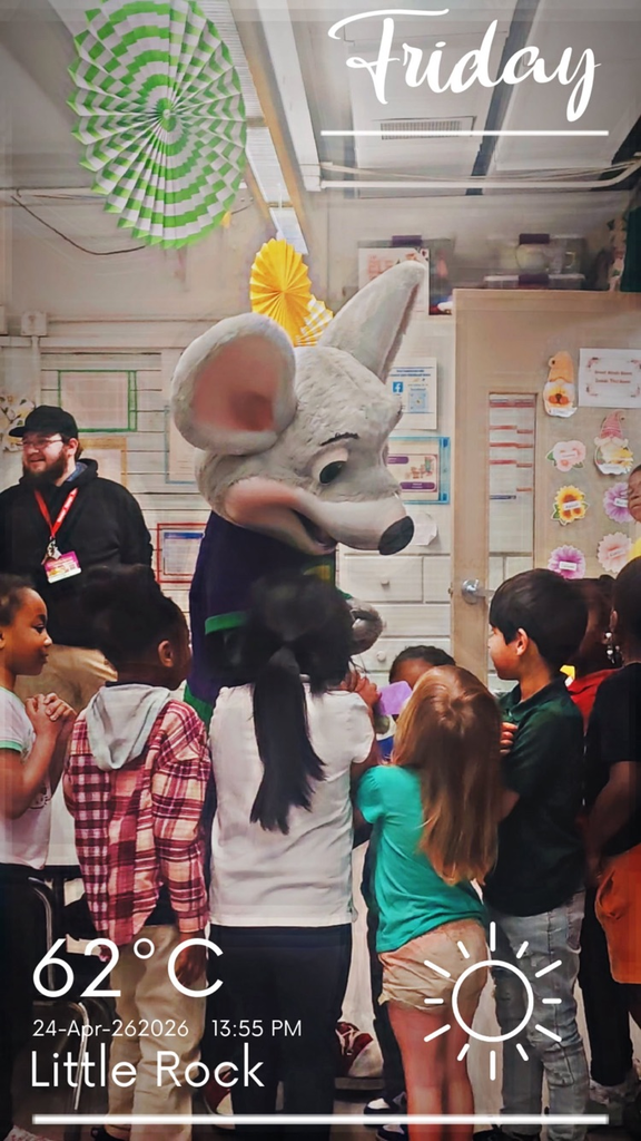 Chuck E. cheese fun
