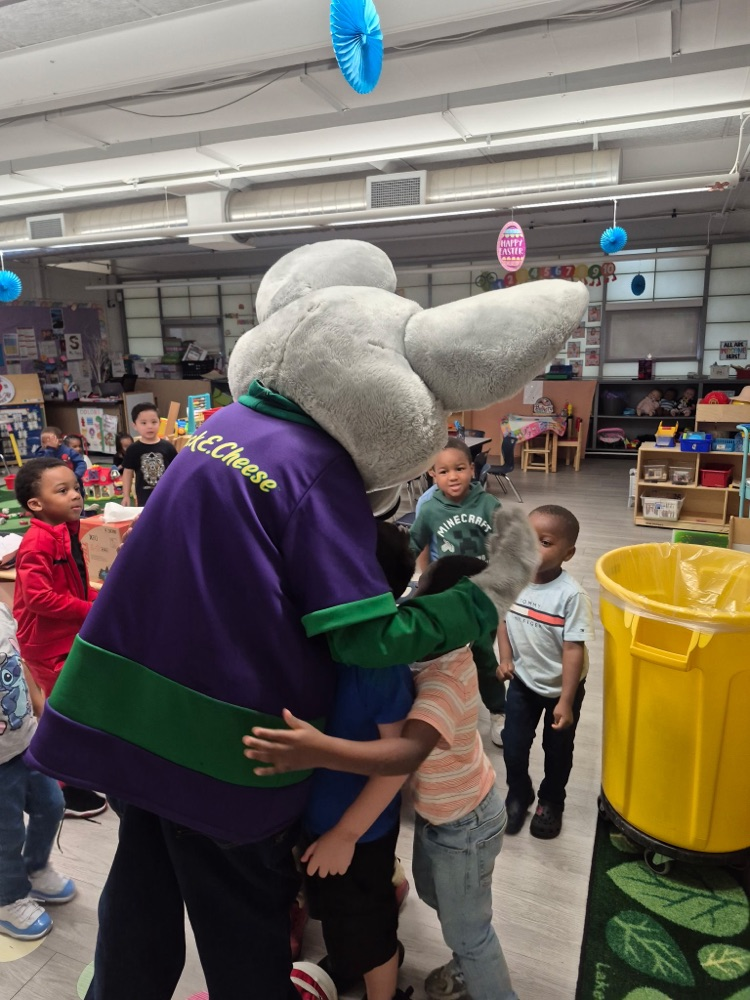 Chuck E. cheese fun