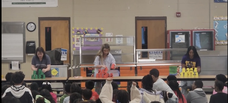 cup stacking 