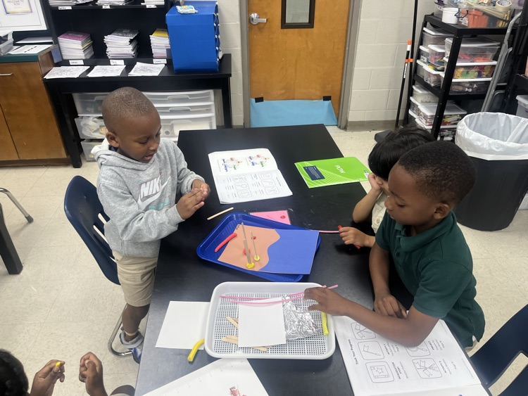 kindergarten stem activity