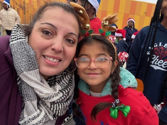 Victoria and her mom at the parade!