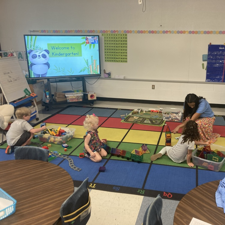 2025 Kindergarten Night - it was an exciting time seeing our Little Bolts and their families engage with our staff!