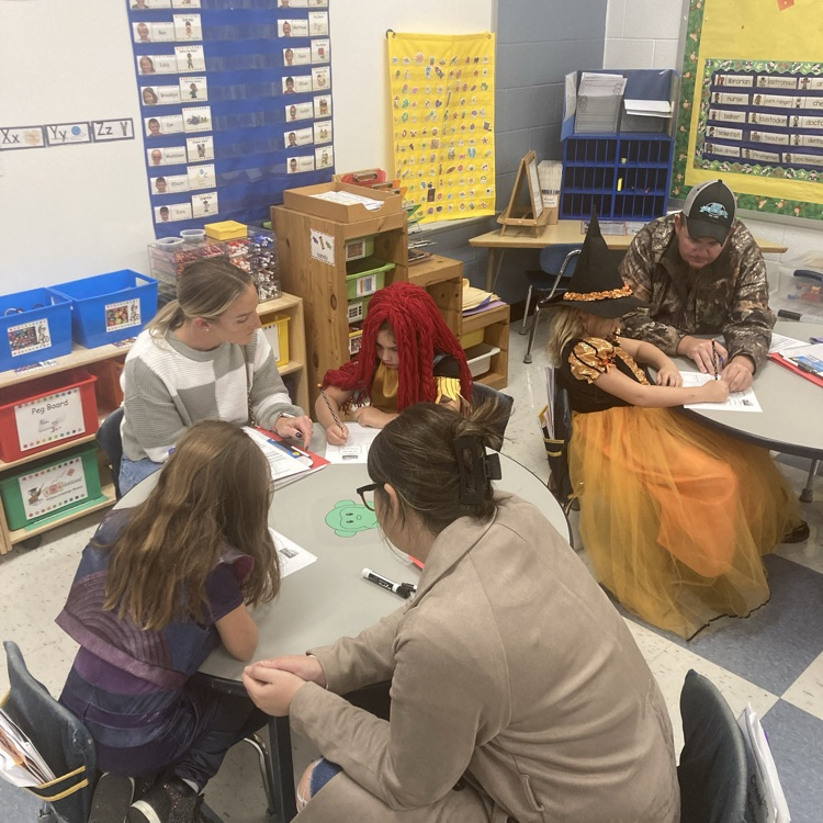 Celebrating the love for reading at Title I Night at ACES!