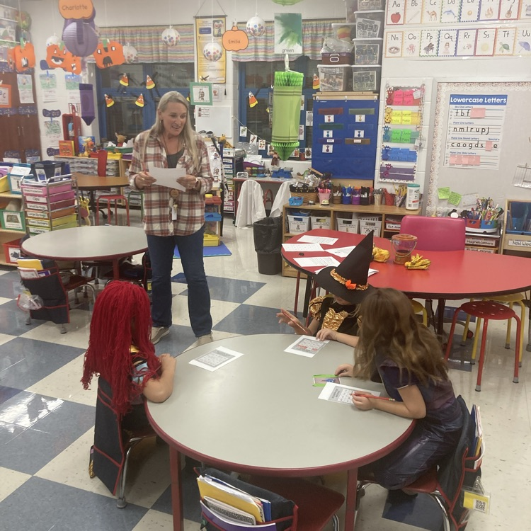 Celebrating the love for reading at Title I Night at ACES!