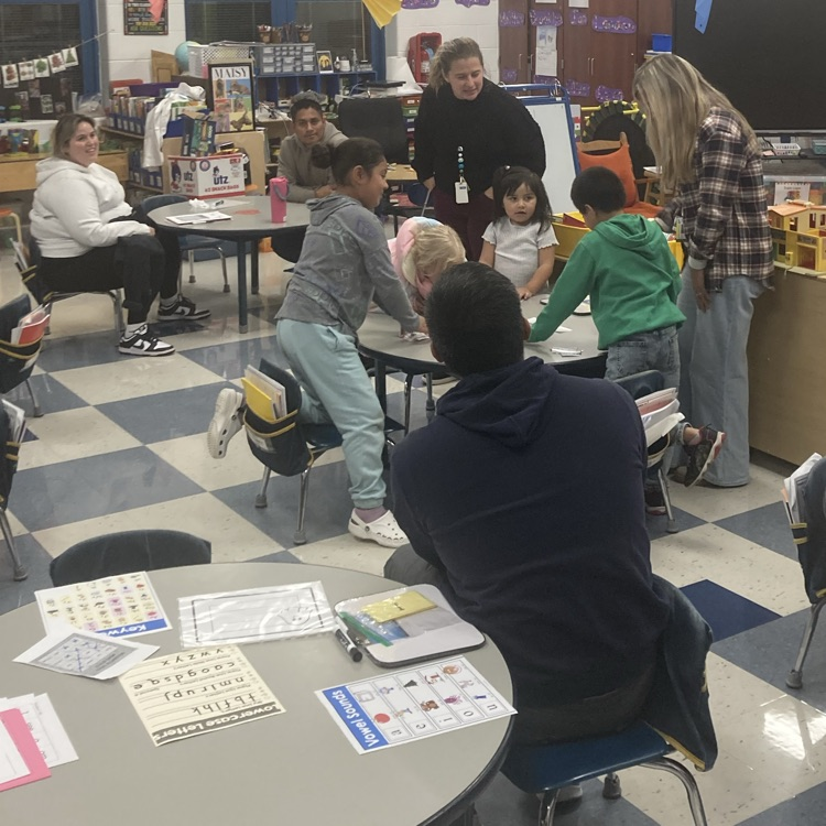 Celebrating the love for reading at Title I Night at ACES!