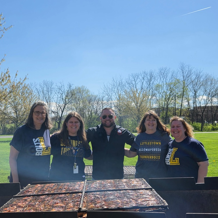 Great job of the community and school coming together to support students !