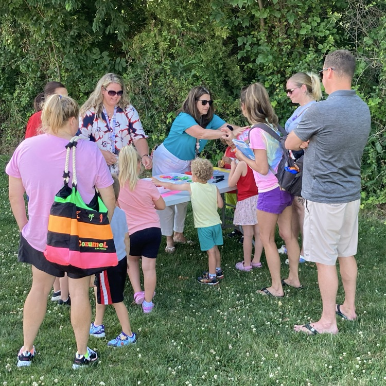 Summer fun at the June kindergarten night!