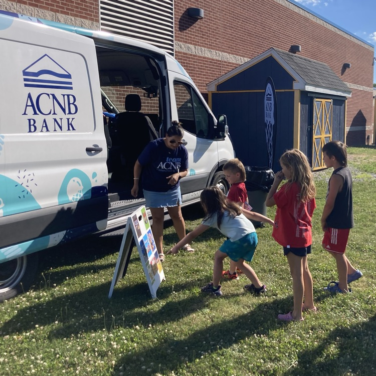 Summer fun at the June kindergarten night!