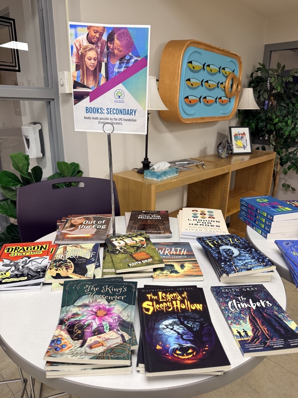 Table of free books for secondary students.