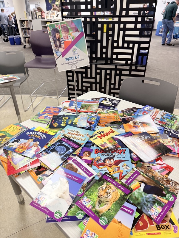 Table of free books for primary readers.