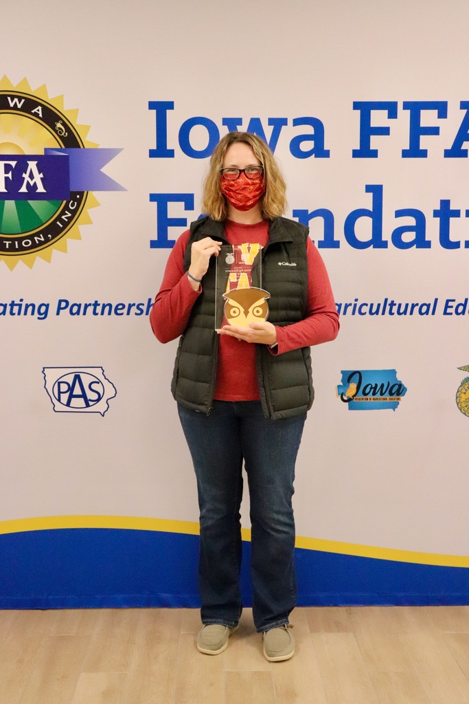 Elsa Schmidt & Owl Award