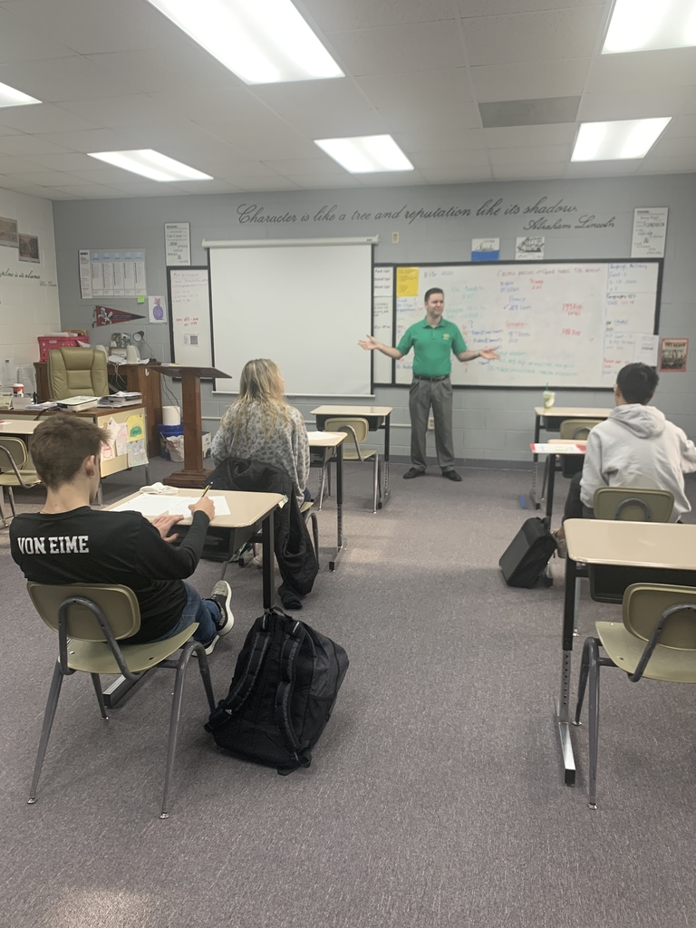 Lee Vogler answered questions from students. 