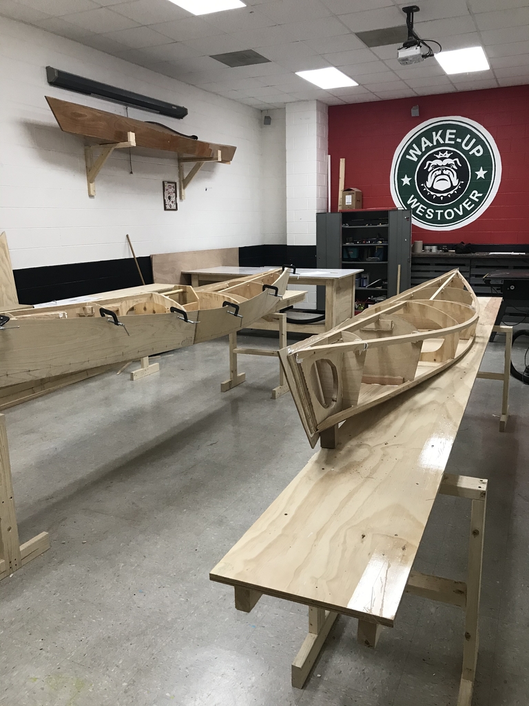 Things looking good in Boatbuilding 1