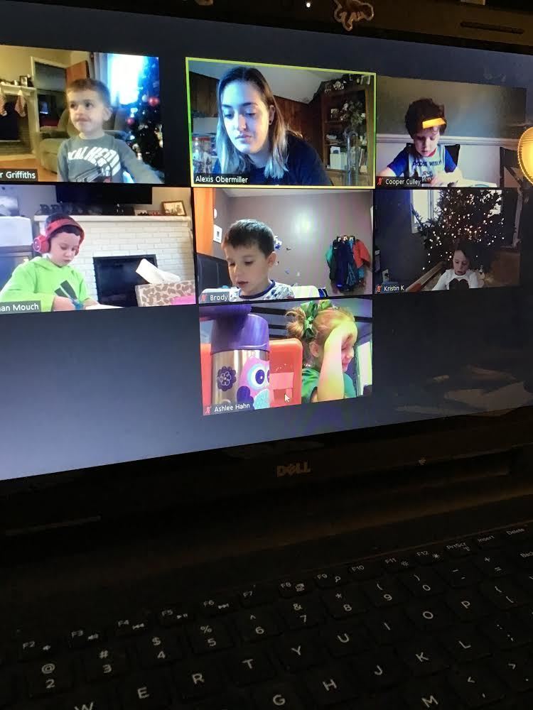 Ms. Alexisā online preschool session