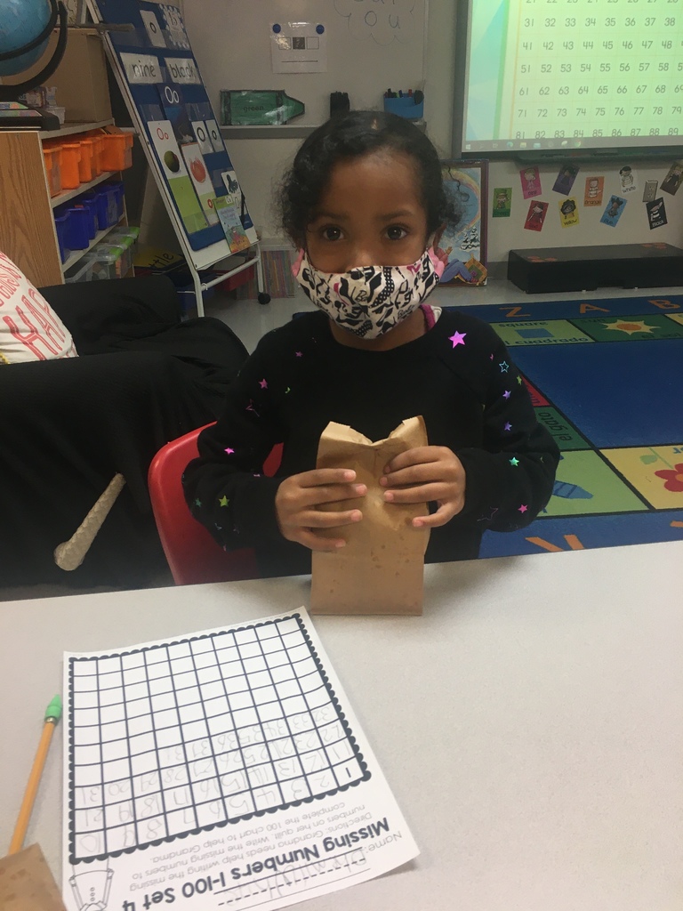 Did you get to celebrate National Popcorn Day??? Catalayah was poppin' to celebrate!