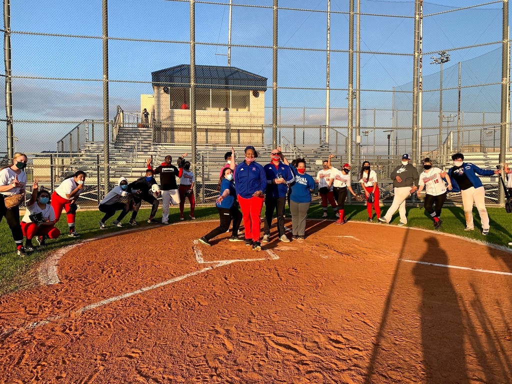 Congratulations to RHS Assistant Principal Jorge Garza, winner of the 2021 Homerun Derby! 