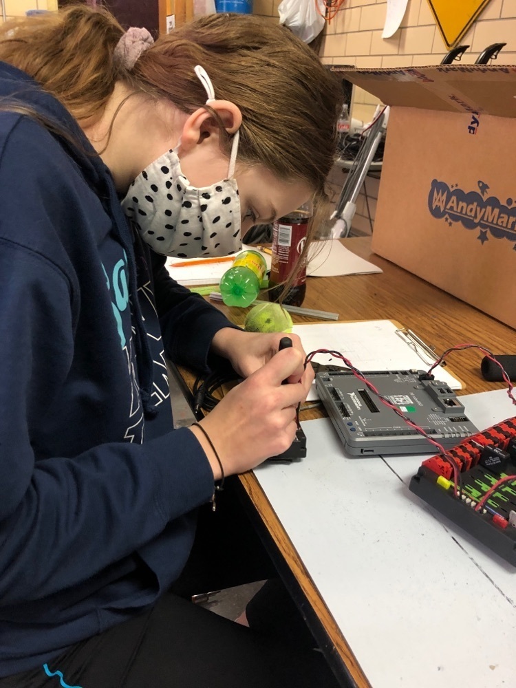 Wiring the Roborio control system 