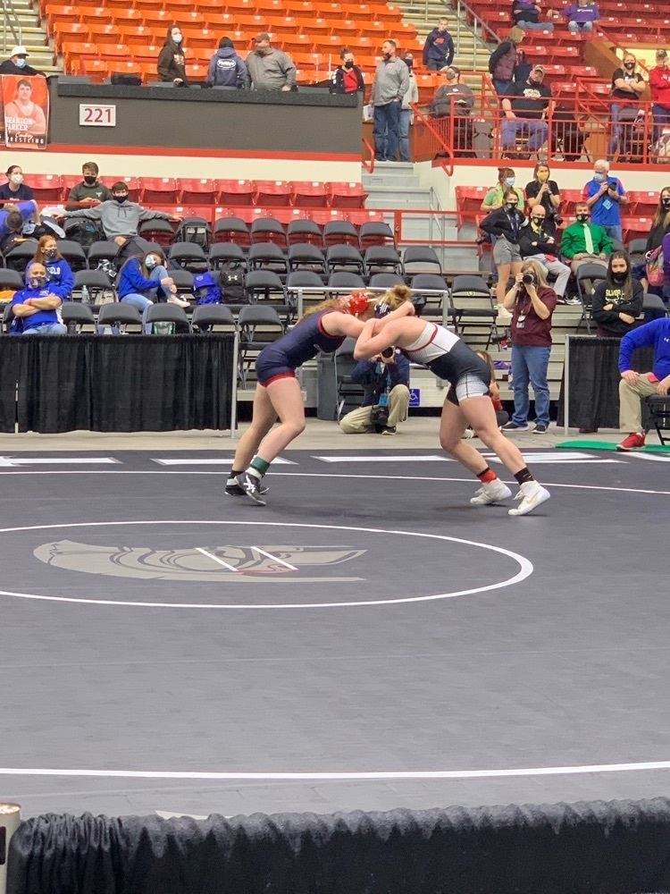 girls wrestling