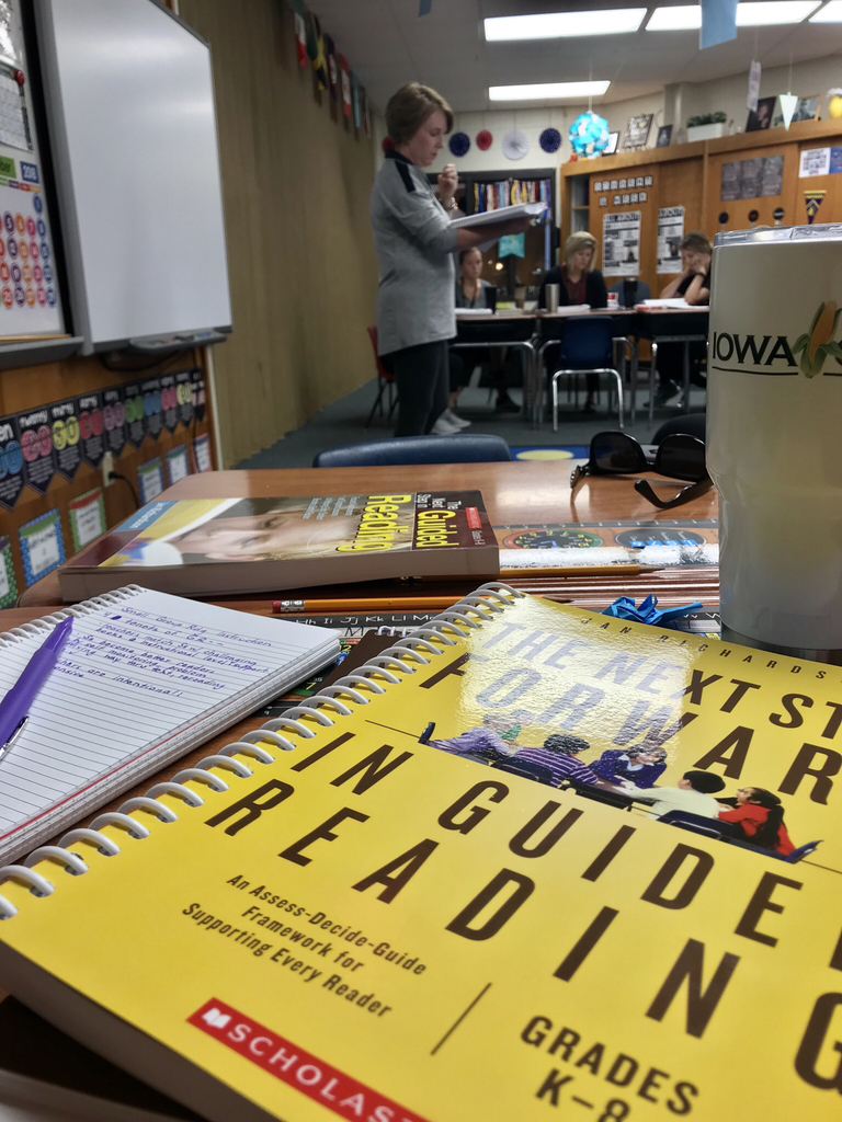 ‪MP East Elementary K-2 elementary teachers begin their day with Jan Richardson’s “The Next Step Forward in Guided Reading” professional development with MP East Lead Literacy Teacher, Jill Poock. ❤️📚