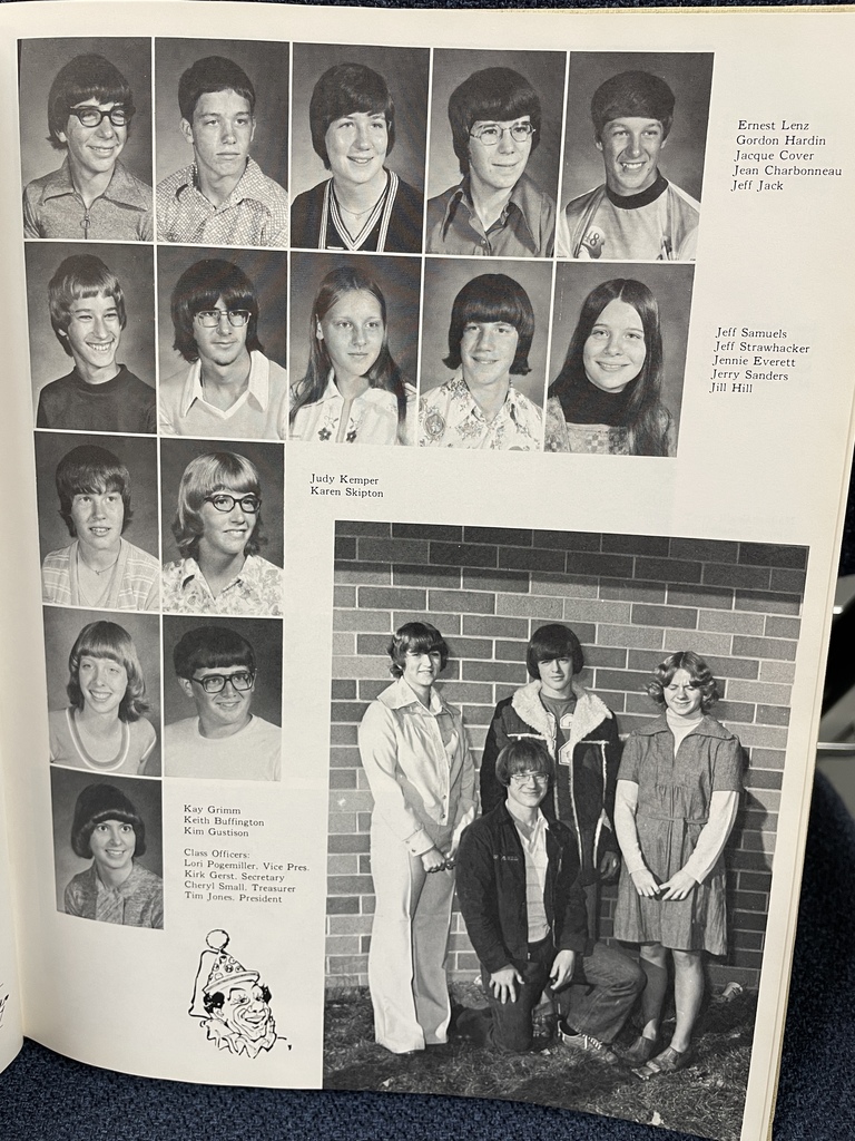 1976