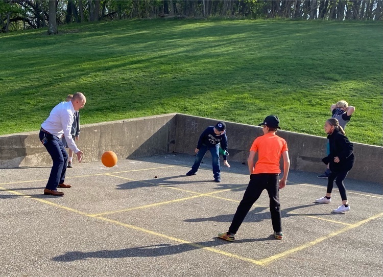 Mr. Jones playing a little four-square with Mrs. Shinsky’s fifth graders.