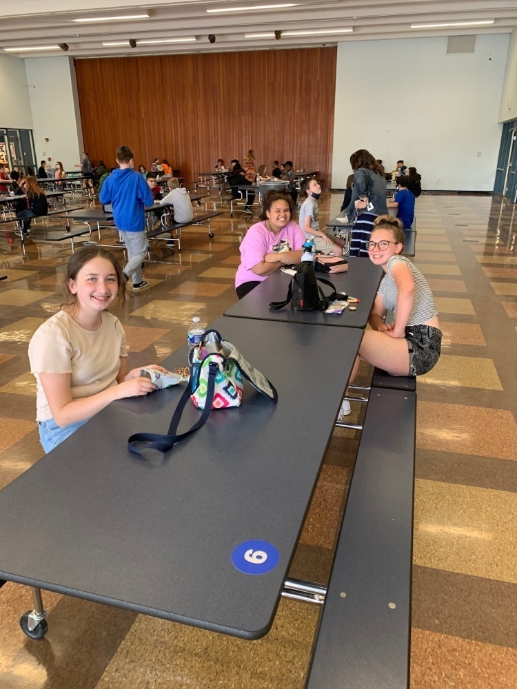 7th grade lunch