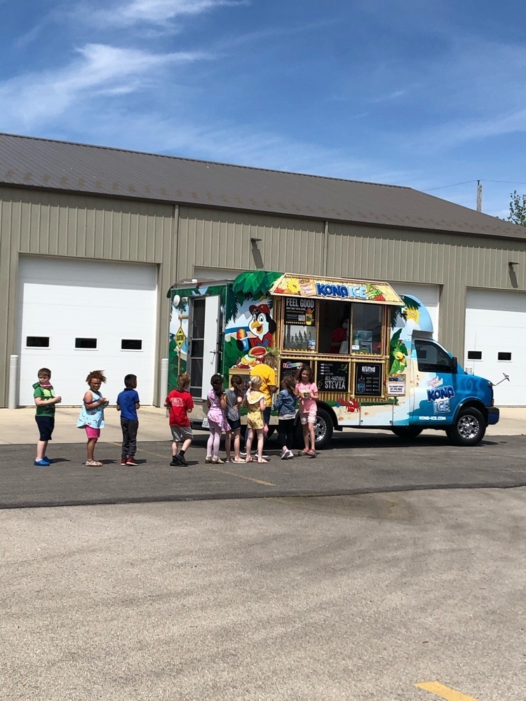 All of our students got to enjoy a treat today! 🍧🍧