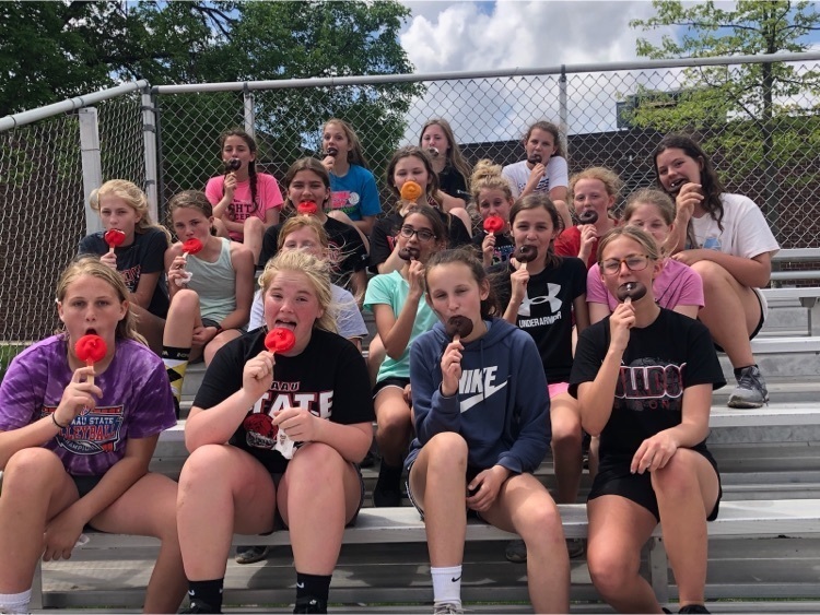 6th grade track and field day!