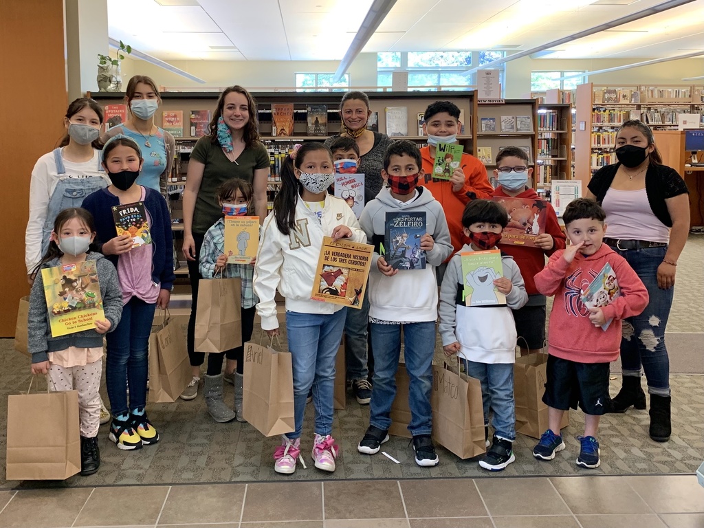 MP Staff host Spanish literacy day at Kalona Public Library